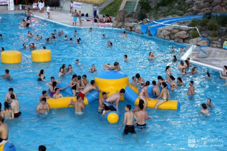 Fiesta en la Piscina